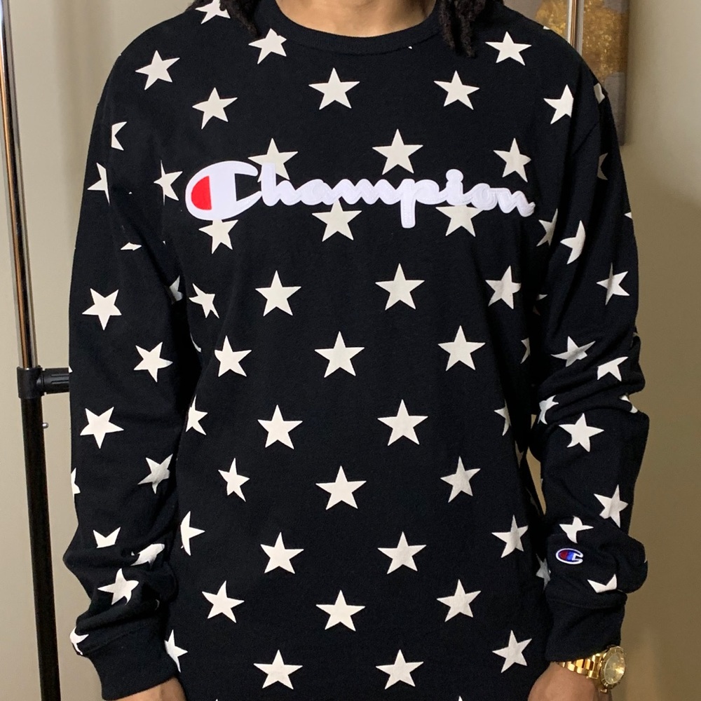 Men’s champion long sleeve shirt